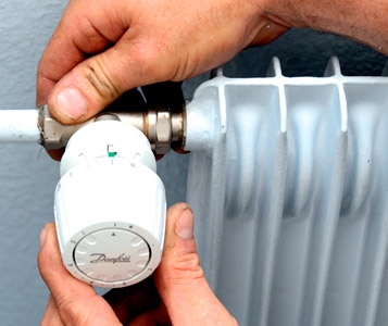 Installer une vanne thermostatique, pas à pas