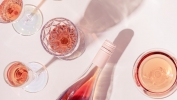 Des vins rosés importés mieux notés