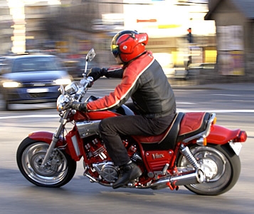 12 assurances pour deux-roues: même couverture à prix divers
