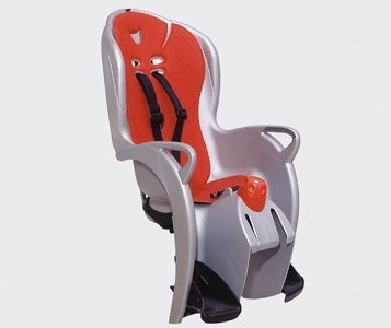 7 sièges pour enfants: des sièges peu confortables