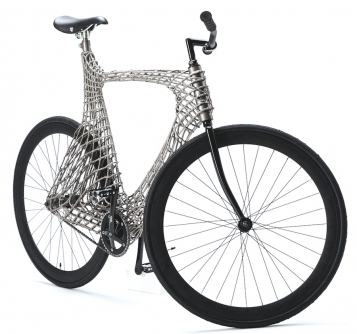 Vélo en acier imprimé