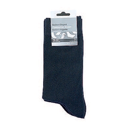 chaussettes noires: Ce n’est pas le pied géant