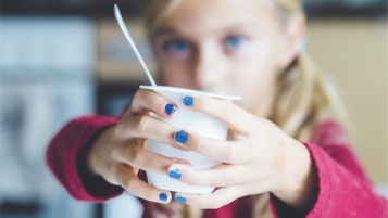 Des yogourts aussi sucrés qu’un cornet de glace chocolat…
