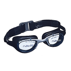 7 paires de lunettes de plongée: Brasse en eaux troubles