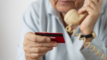 Ne communiquez pas d’informations par téléphone!