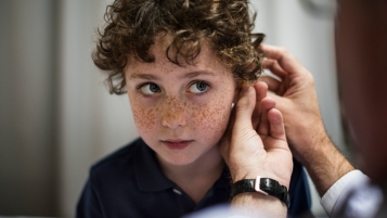 Découvrir que son enfant est sourd à 5 ans
