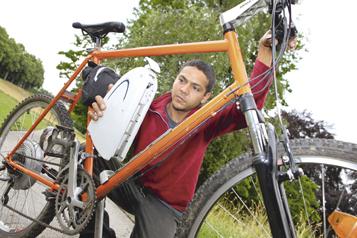  Rouler à bicyclette… électrique