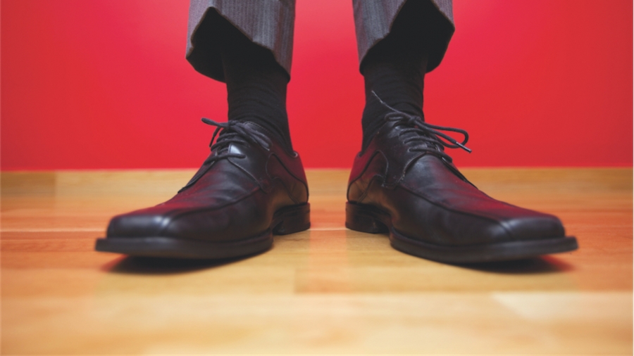 chaussettes noires: ce n’est pas le pied géant
