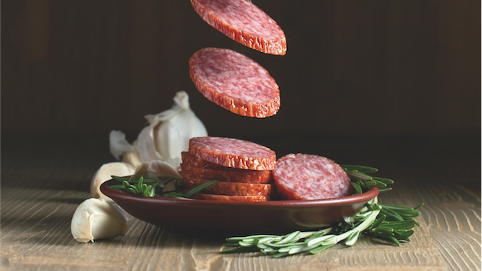 15 salamis: graisse et tendons pour l’apéro