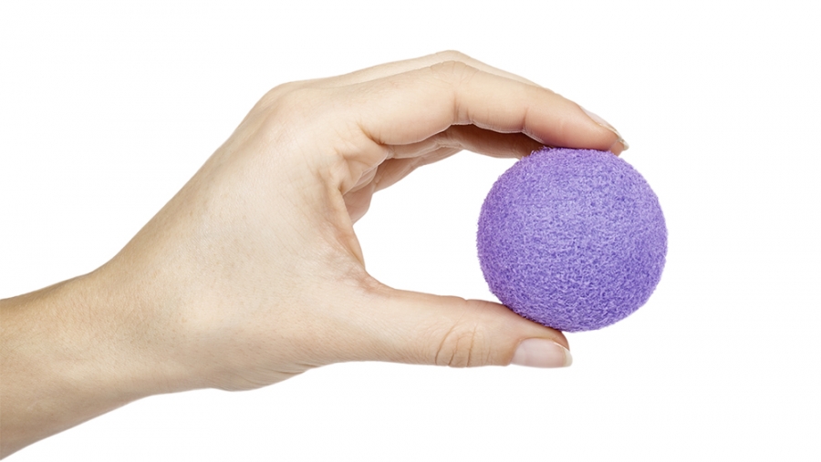 Une balle de mousse pour vaincre les douleurs