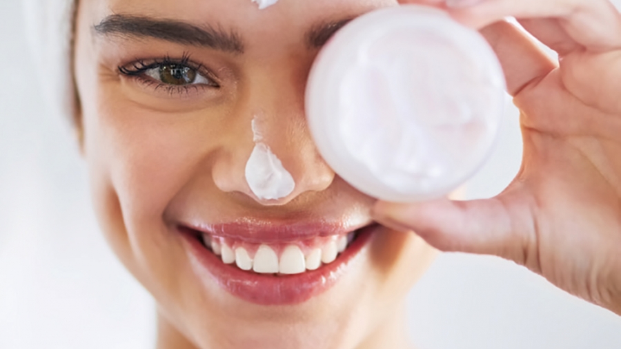 12 crèmes de nuit: elles ne vendent pas du rêve