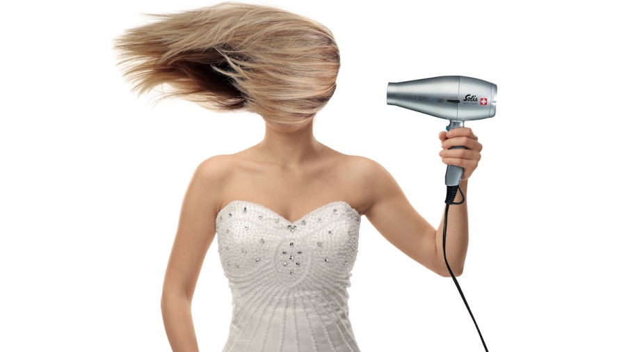 10 sèche-cheveux: des résultats pas ébouriffants